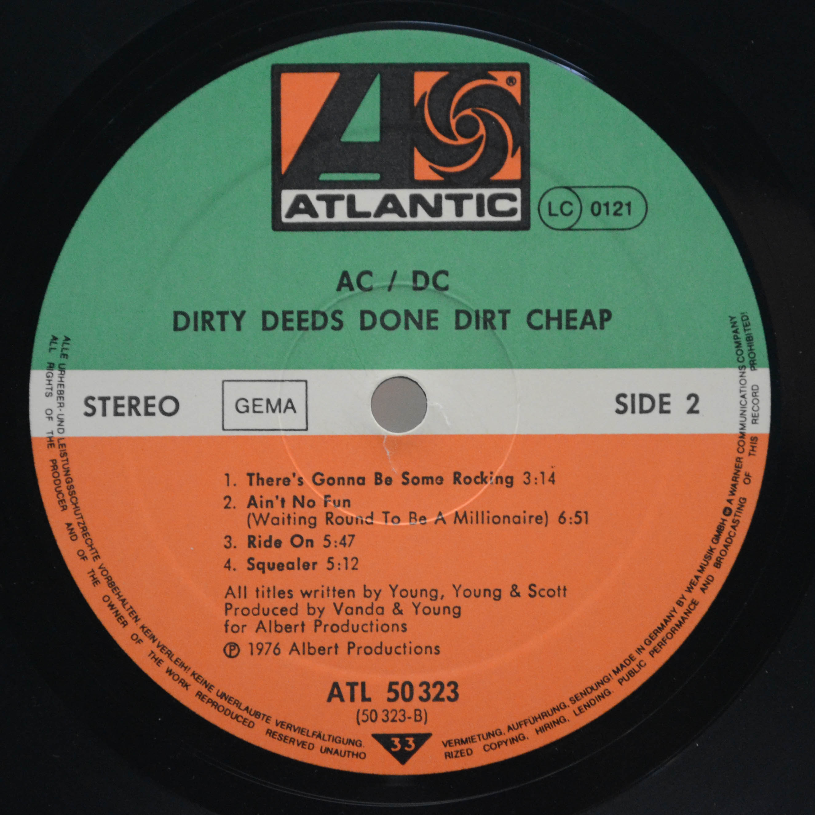 Виниловая пластинка AC/DC — Dirty Deeds Done Dirt Cheap, 1976