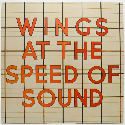 Wings At The Speed Of Sound, 1976