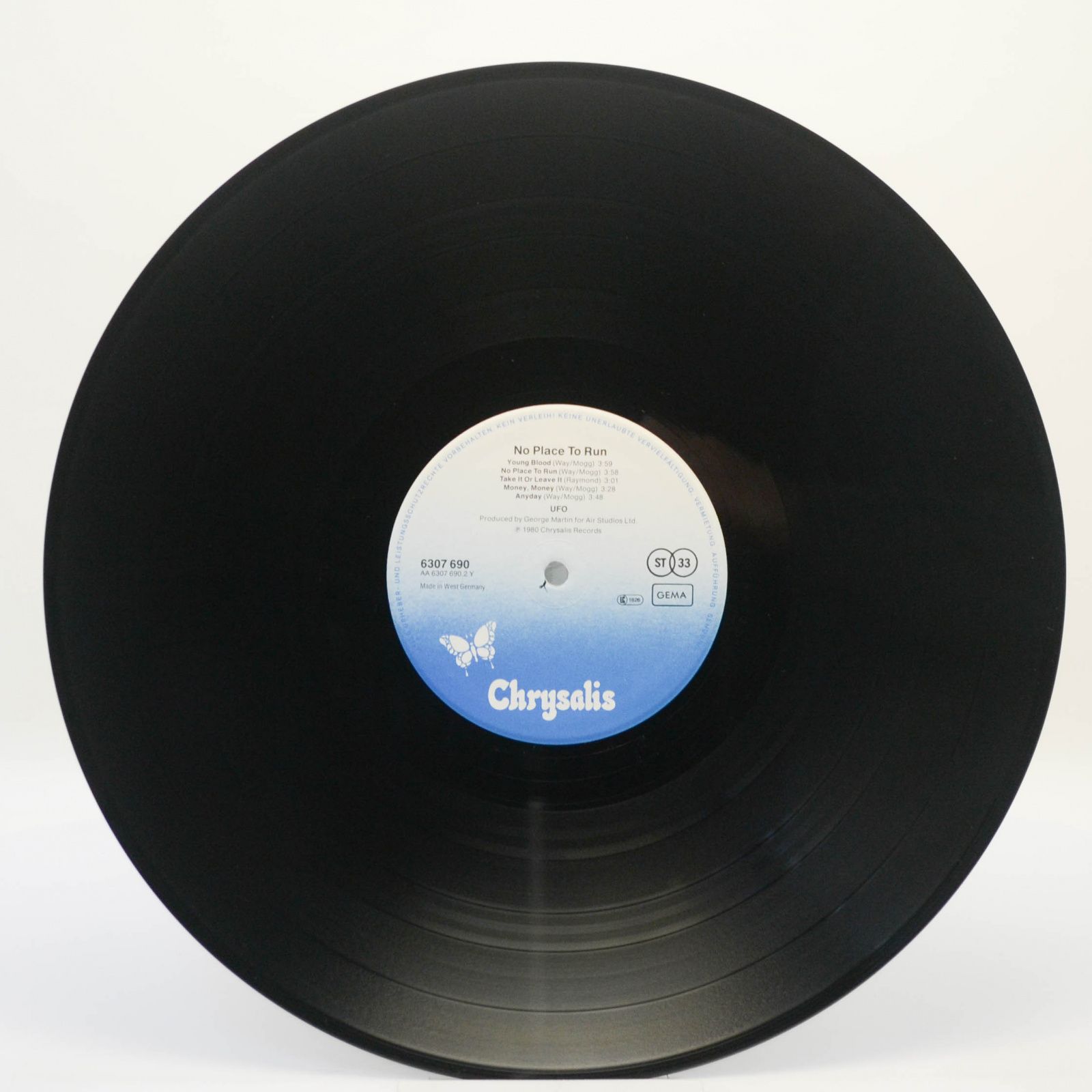 UFO — No Place To Run, 1980