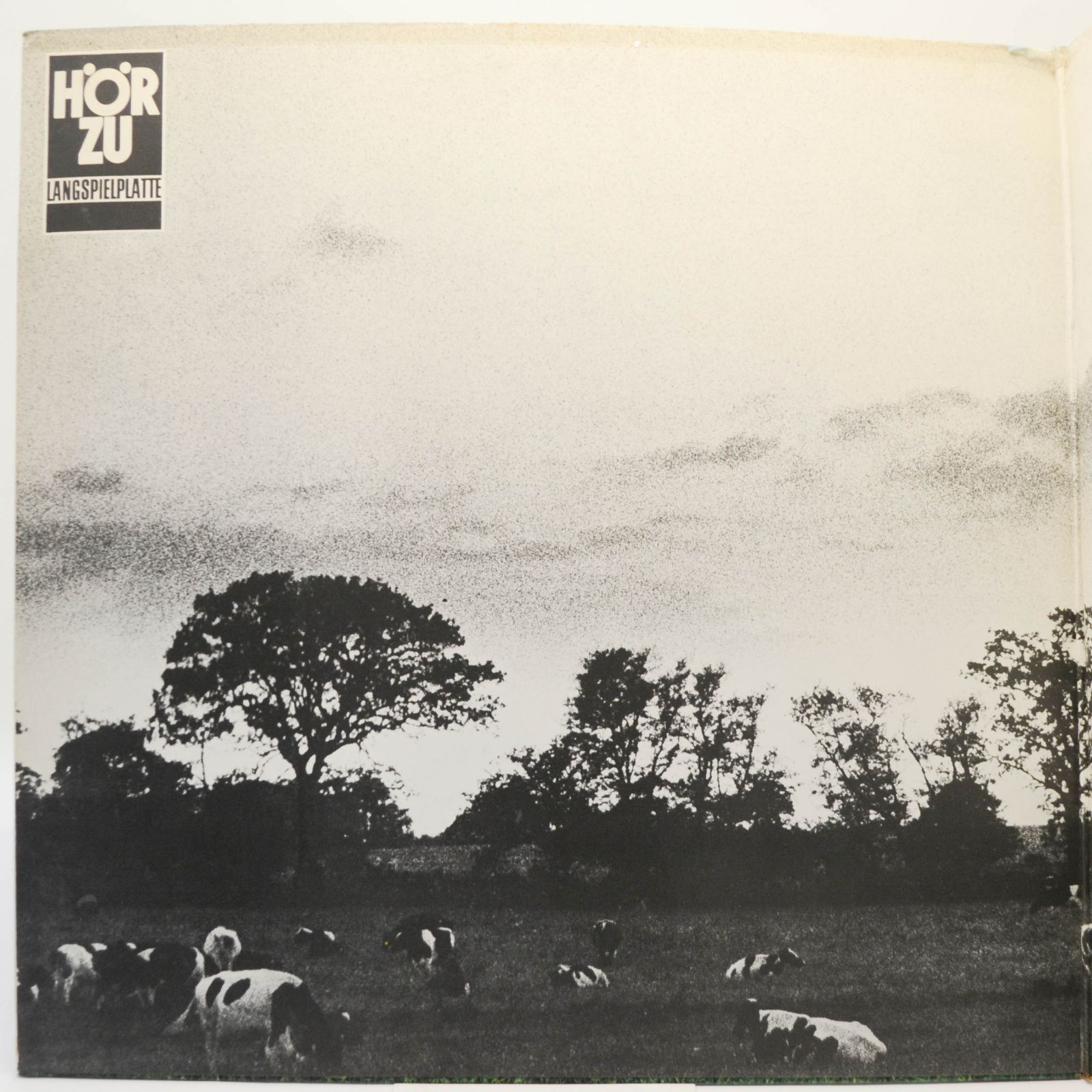 Виниловая пластинка Pink Floyd — Atom Heart Mother, 1970