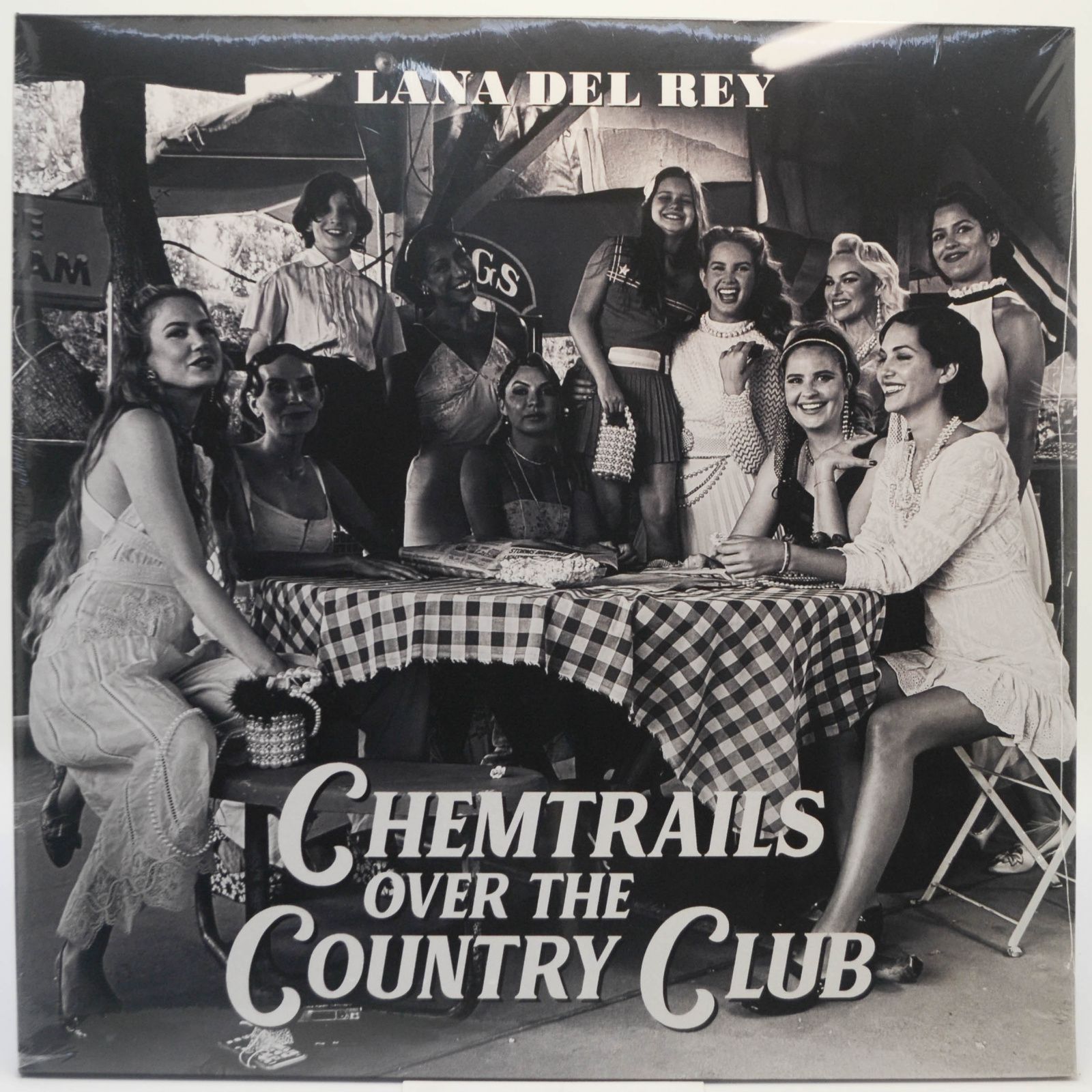 Виниловая пластинка Chemtrails Over The Country Club, 2021
