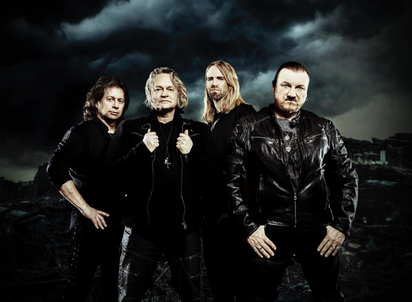 Axxis