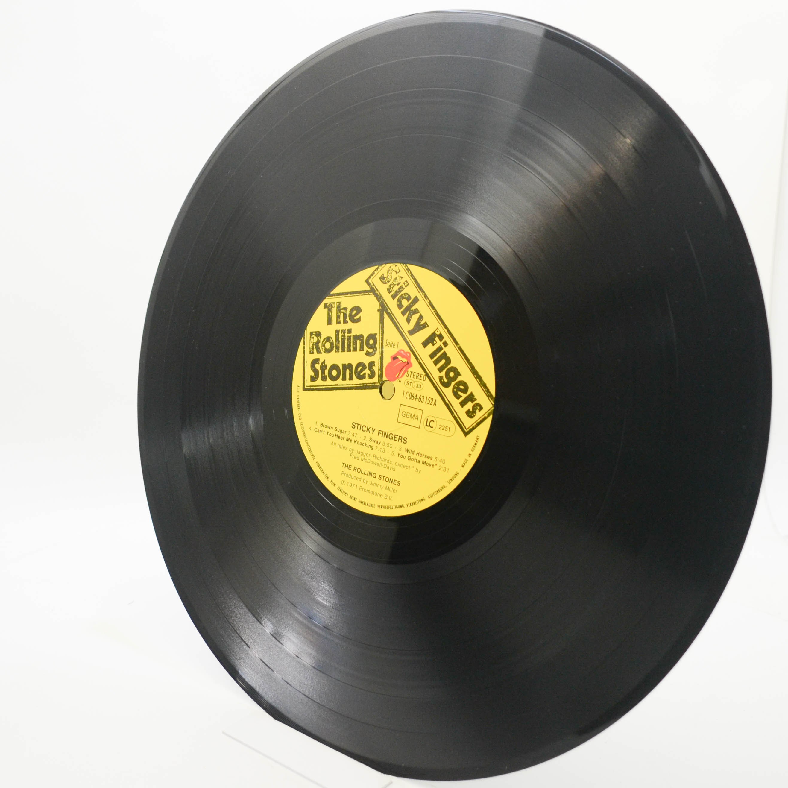 Rolling Stones — Sticky Fingers (Англия), 1971