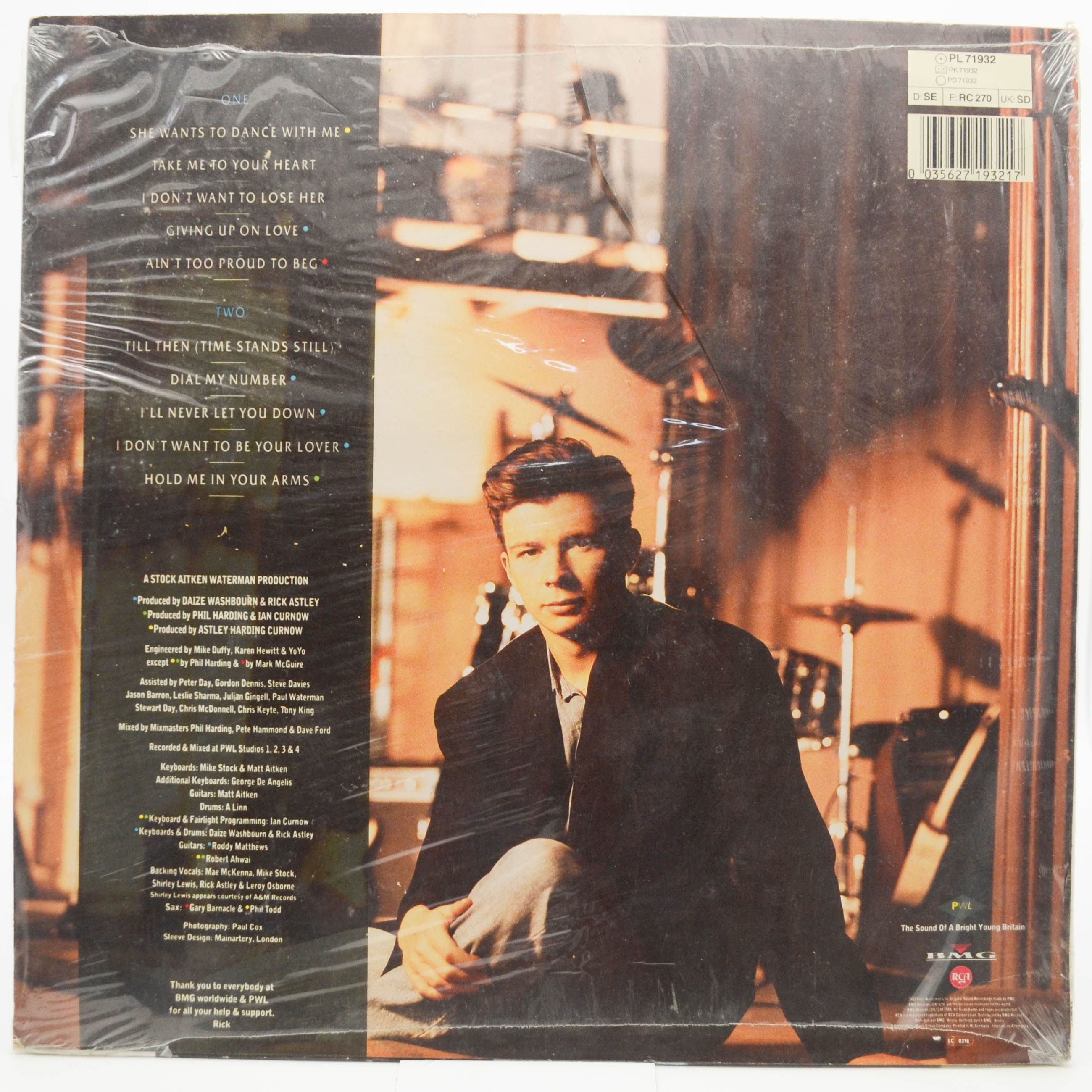 Виниловая пластинка Rick Astley — Hold Me In Your Arms, 1988