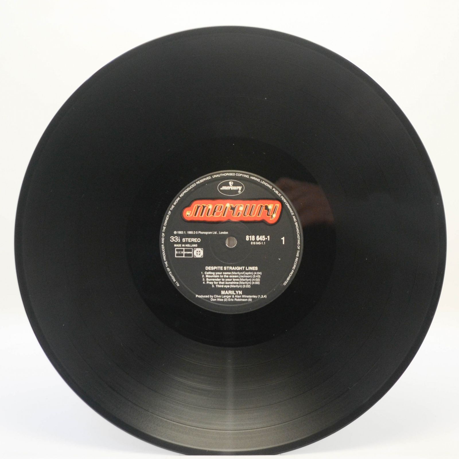 Виниловая пластинка Marilyn — Despite Straight Lines, 1985