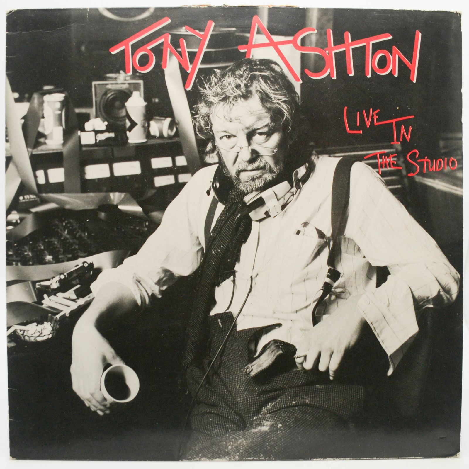 Виниловая пластинка Tony Ashton — Live In The Studio, 1984