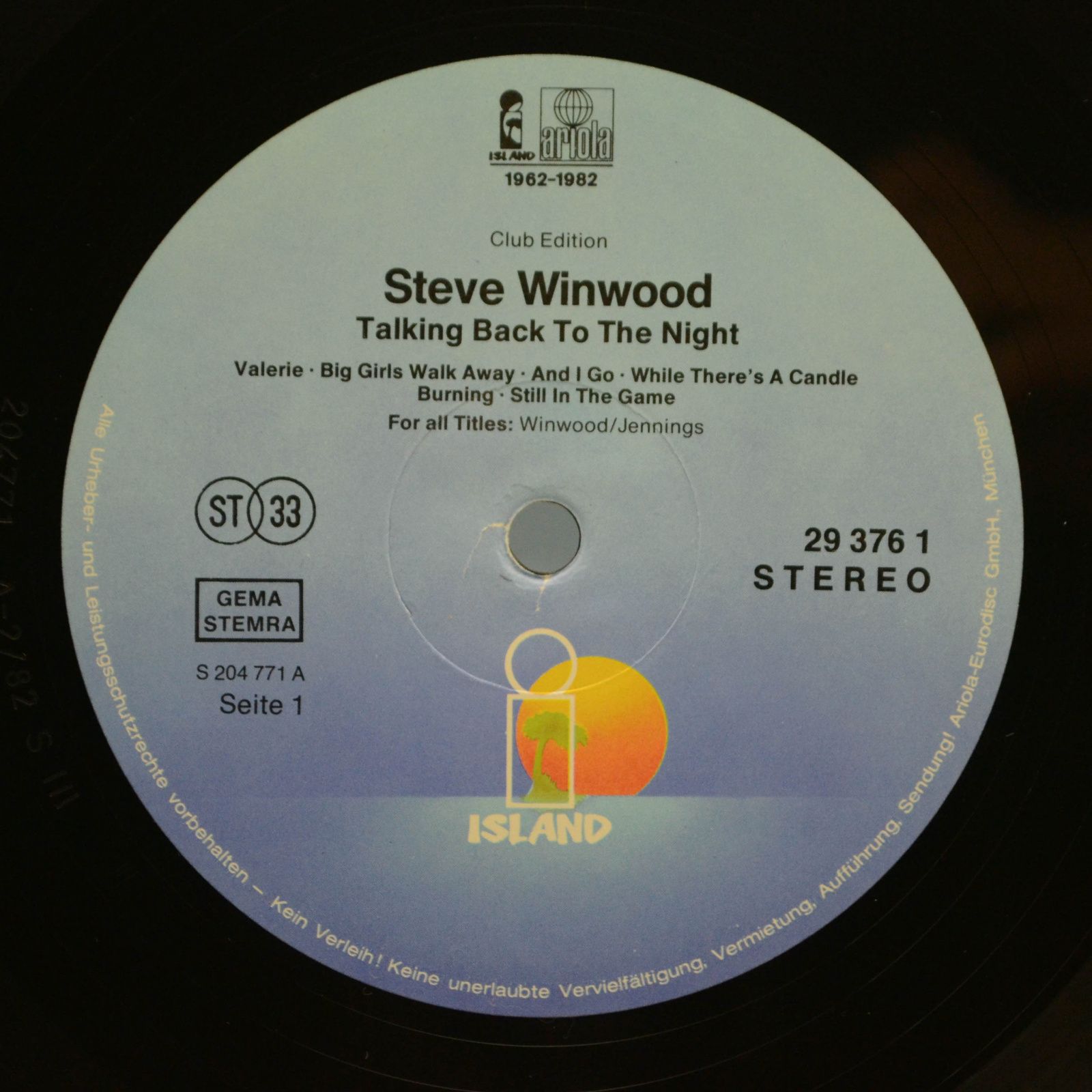 Виниловая пластинка Steve Winwood — Talking Back To The Night, 1982