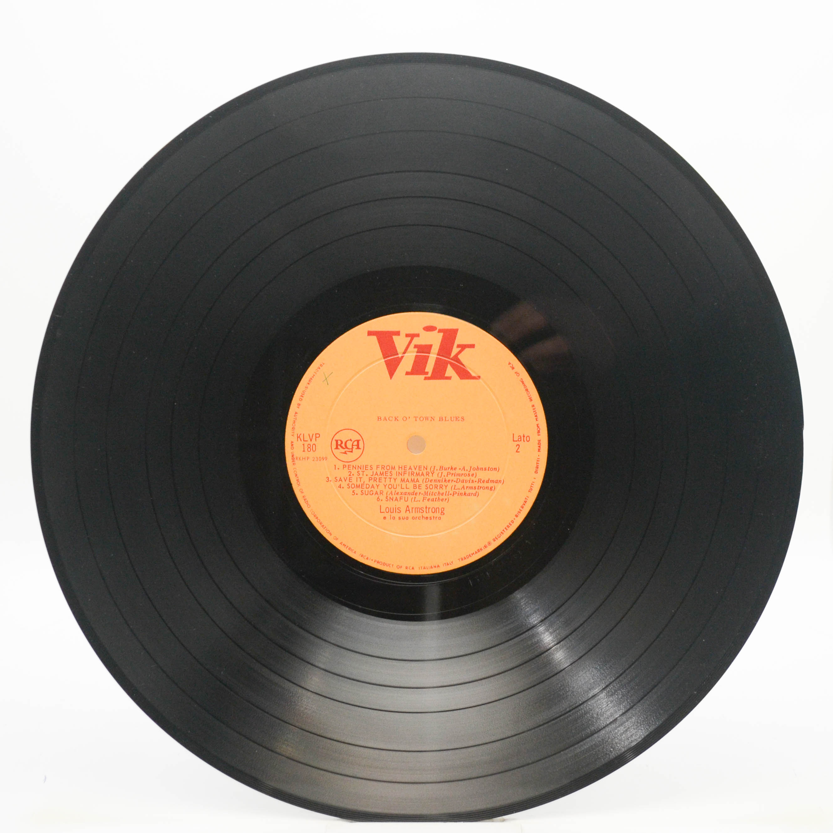 Louis Armstrong — Back O' Town Blues, 1966