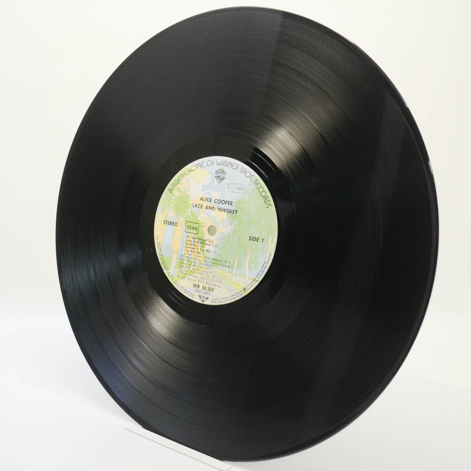 Alice Cooper — Lace And Whiskey, 1977