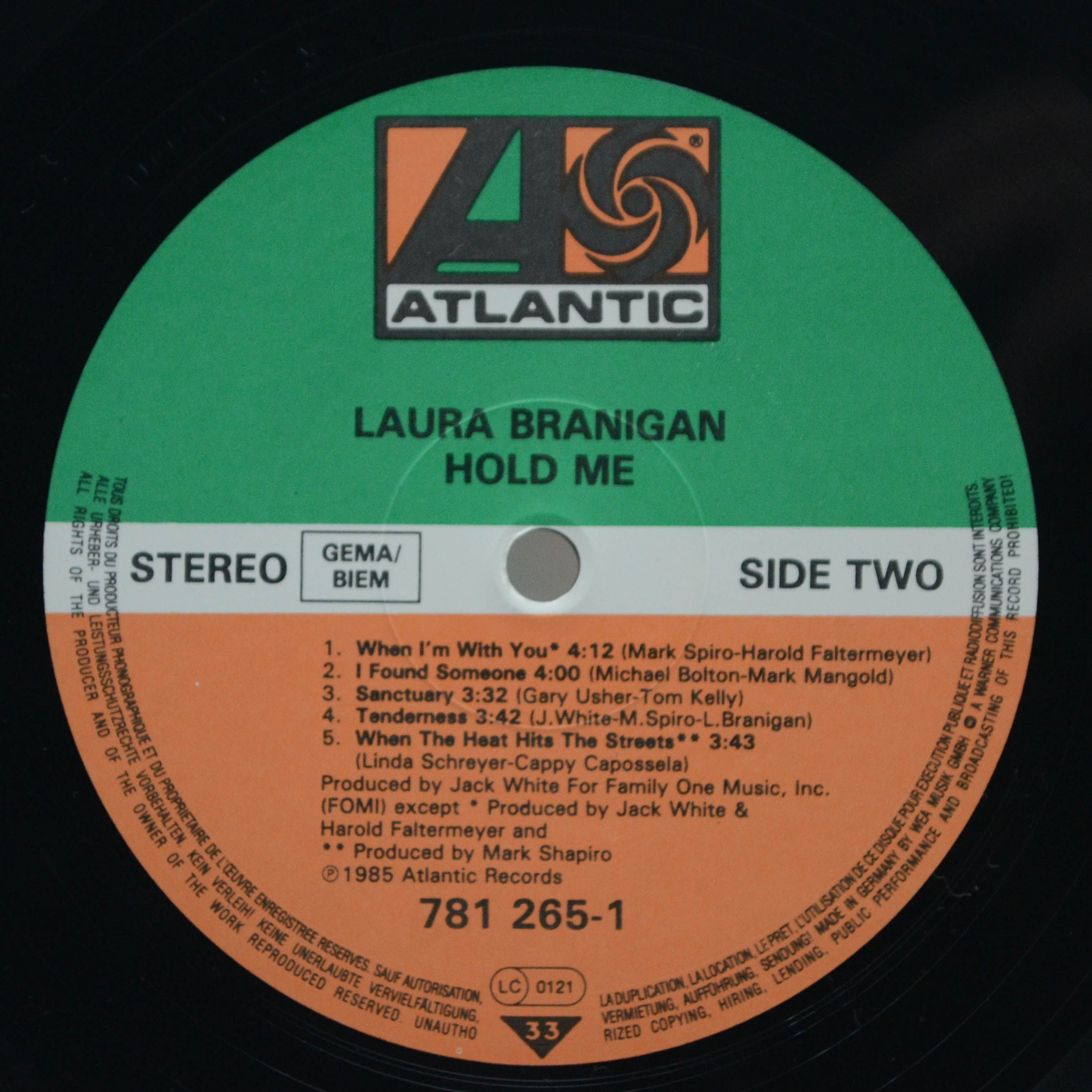 Laura Branigan — Hold Me, 1985