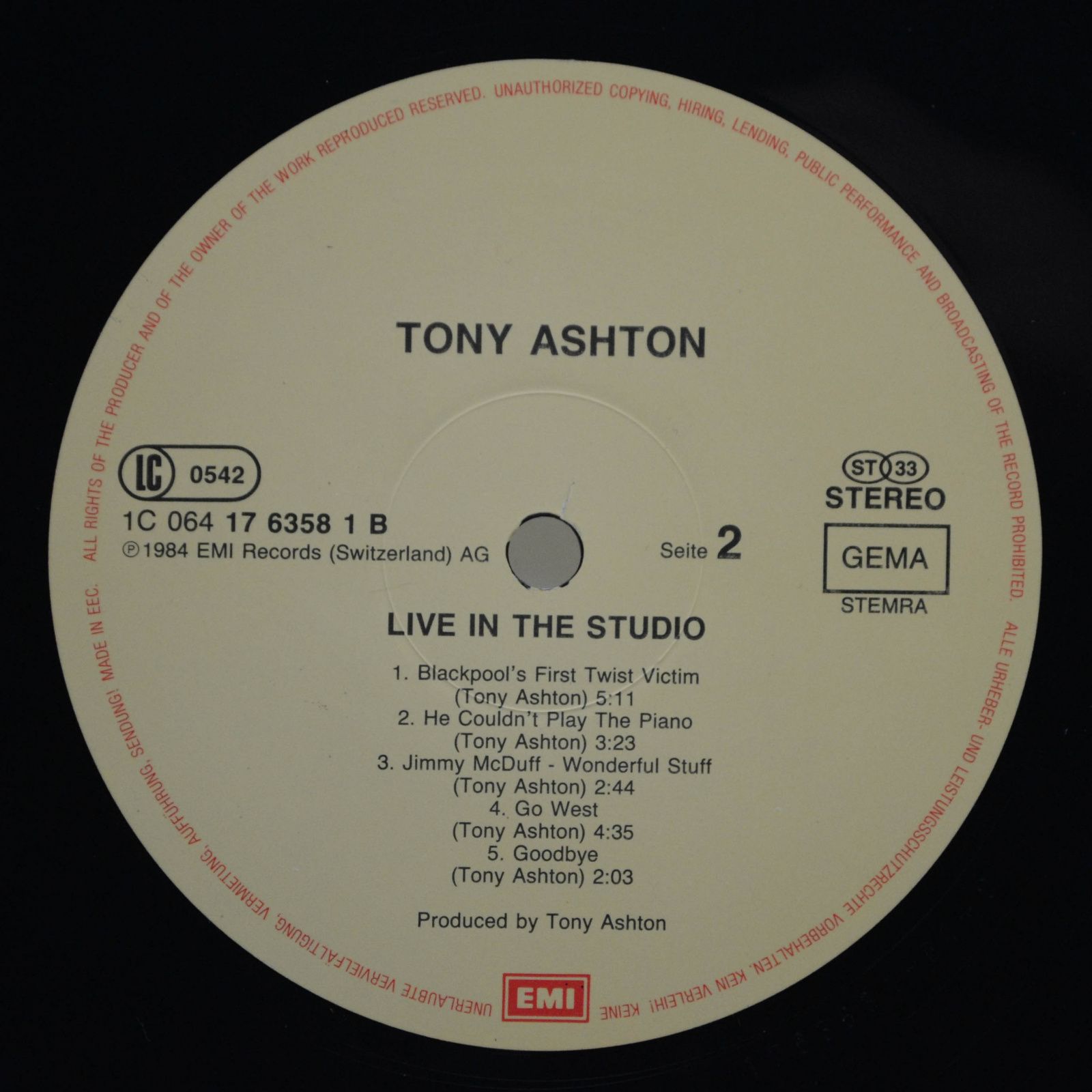 Виниловая пластинка Tony Ashton — Live In The Studio, 1984