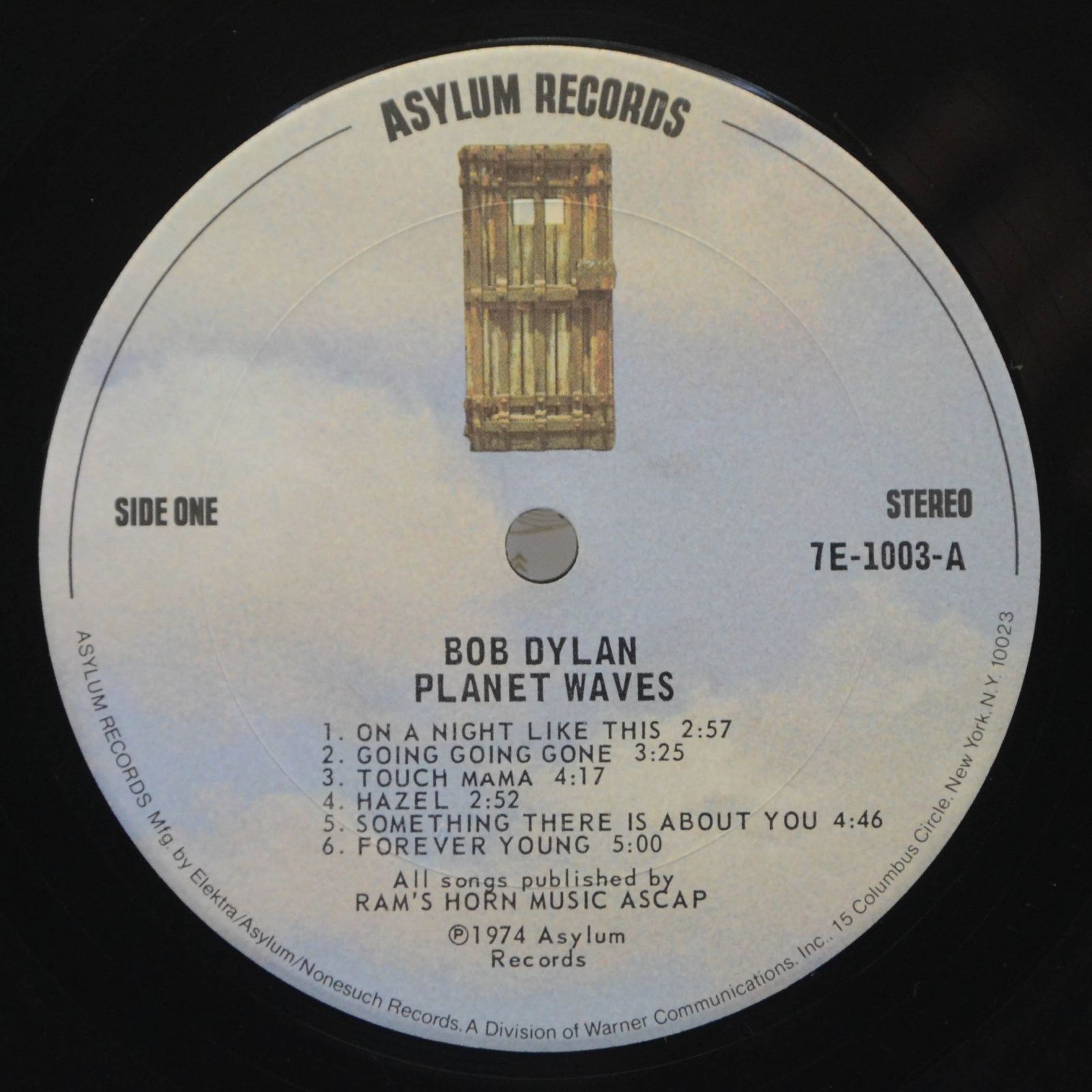 Bob Dylan — Planet Waves (USA), 1974