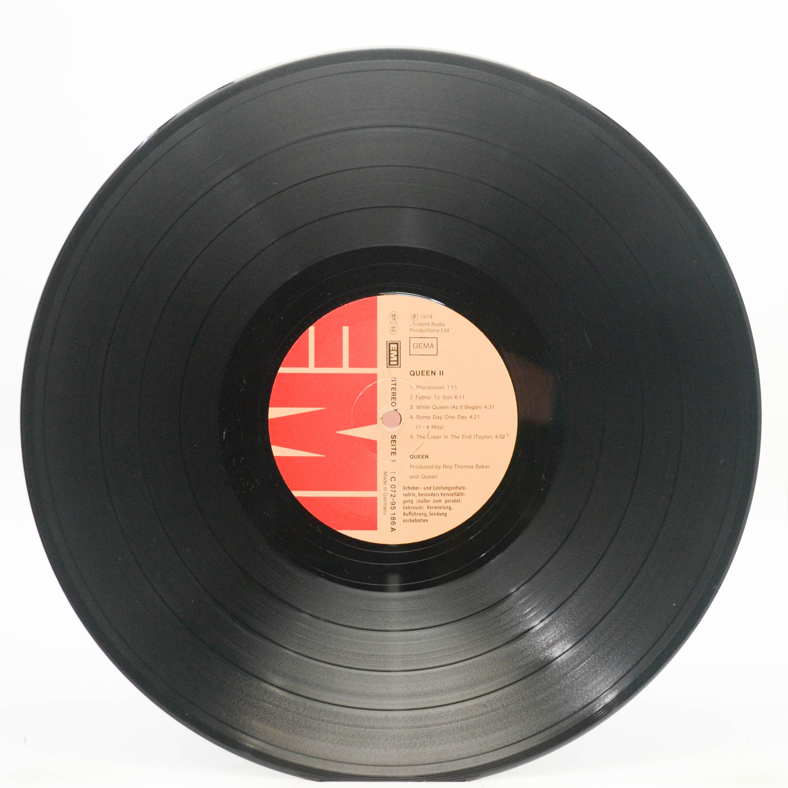 Queen — Queen II, 1974