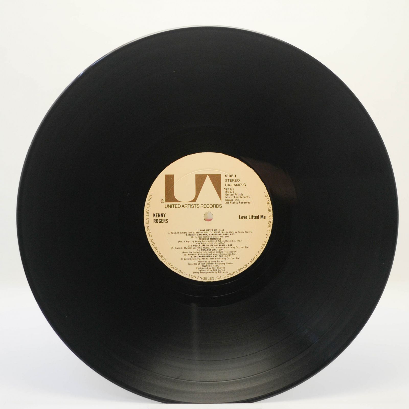 Kenny Rogers — Love Lifted Me, 1976