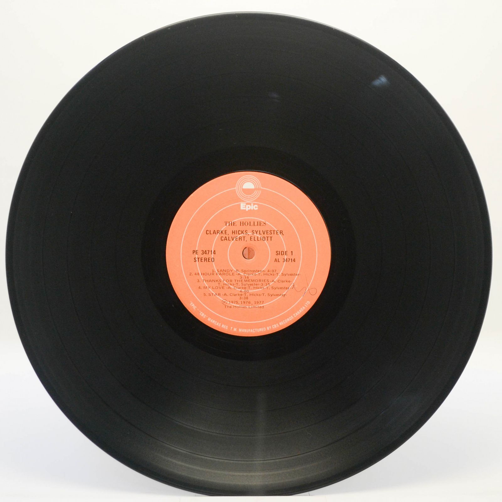 Hollies — Clarke, Hicks, Sylvester, Calvert, Elliott, 1977