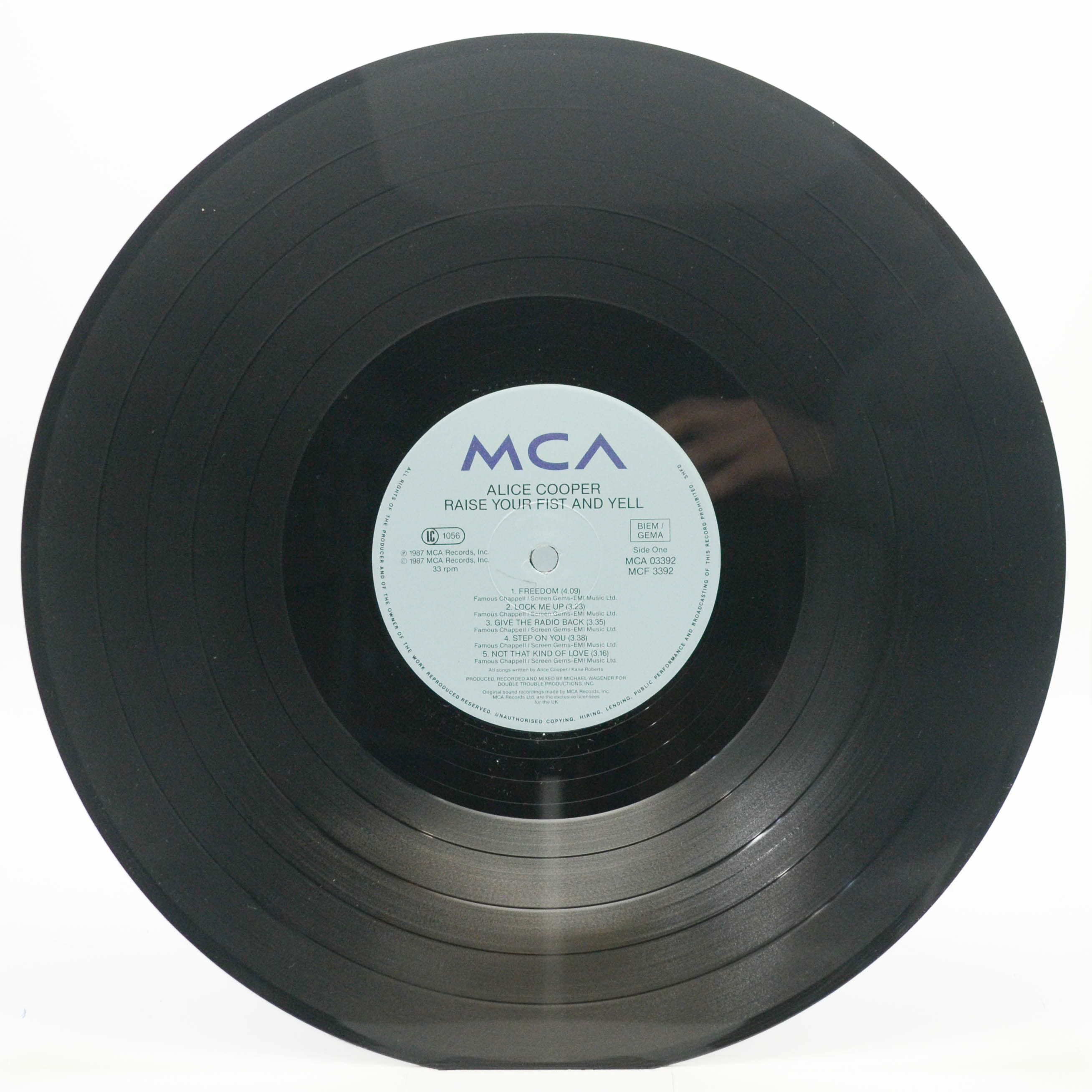 Alice Cooper — Raise Your Fist And Yell, 1987