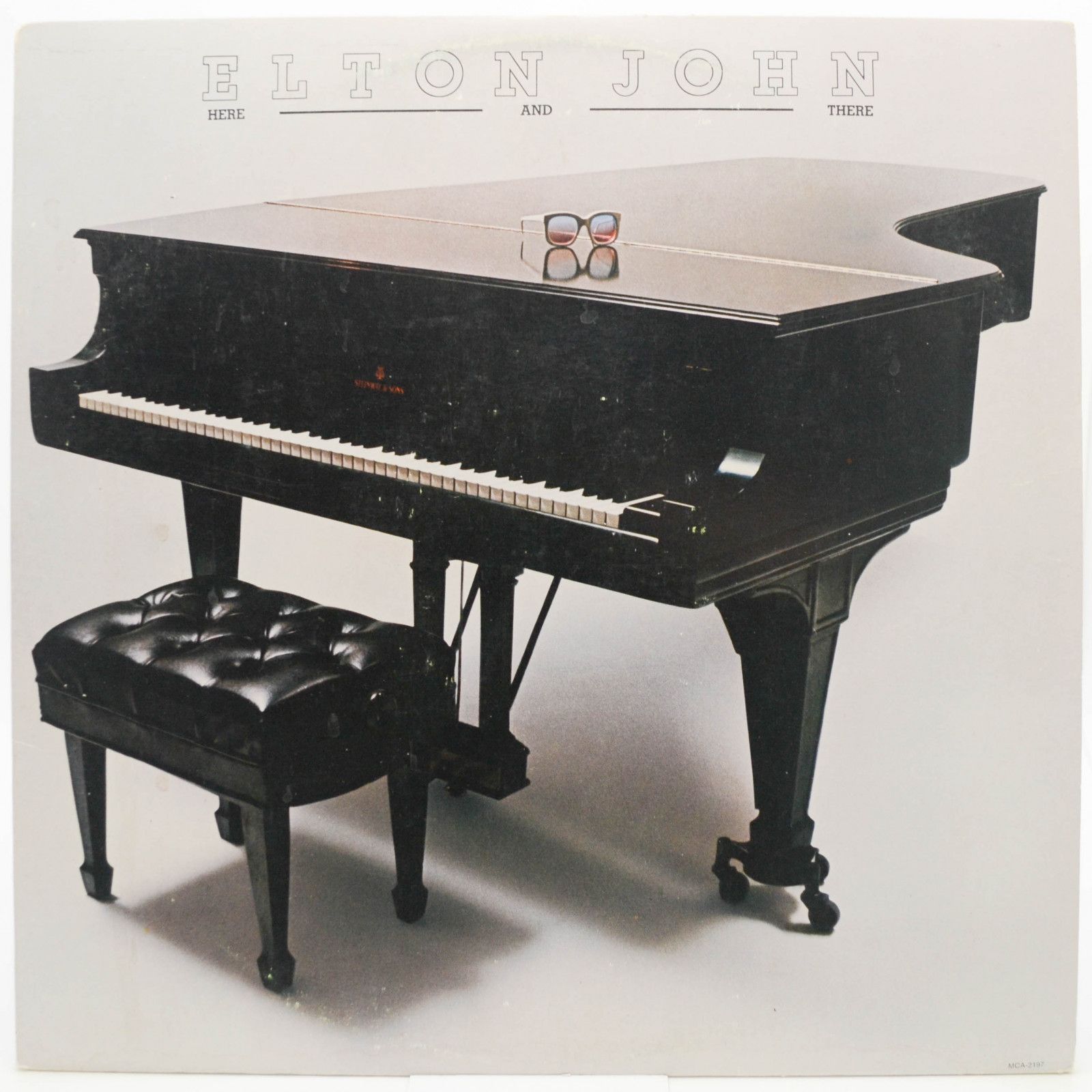 Elton John — Here And There (USA), 1976