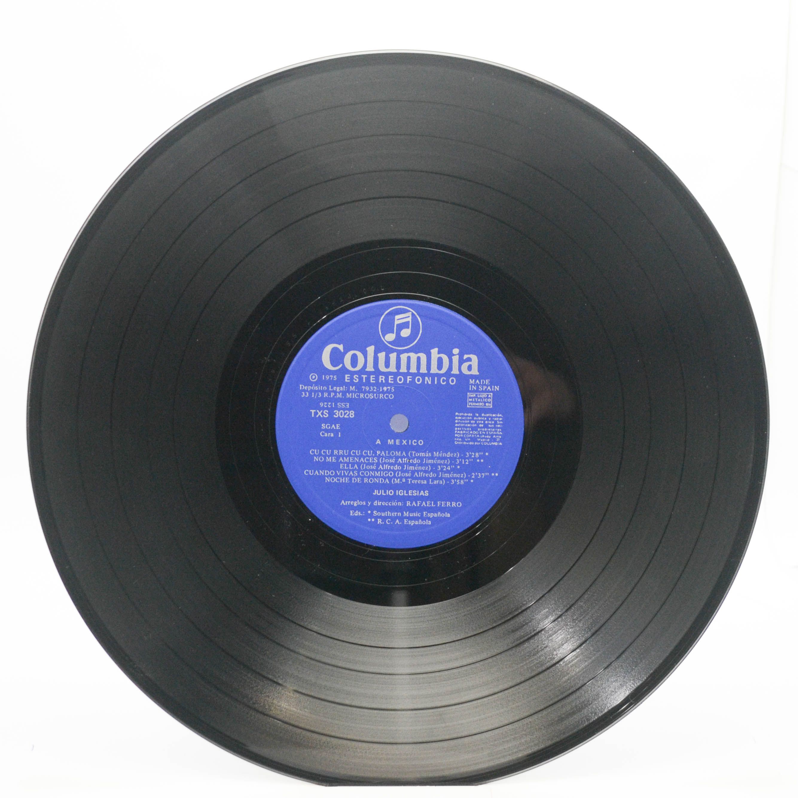 Julio Iglesias — A Mexico (1-st, Spain), 1975