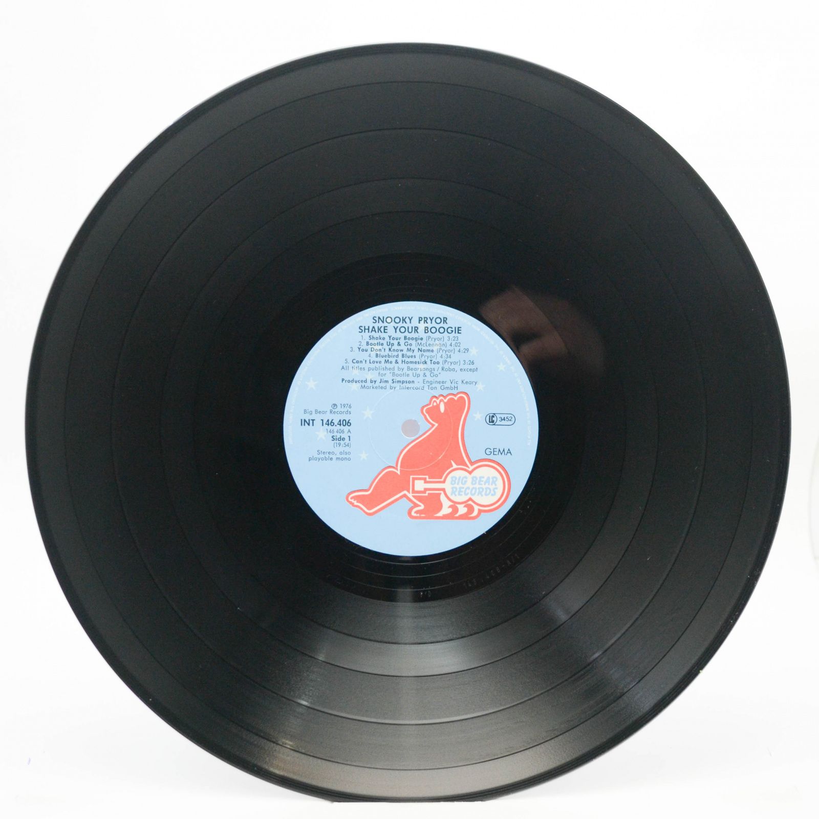 Виниловая пластинка Snooky Prior — Shake Your Boogie, 1976