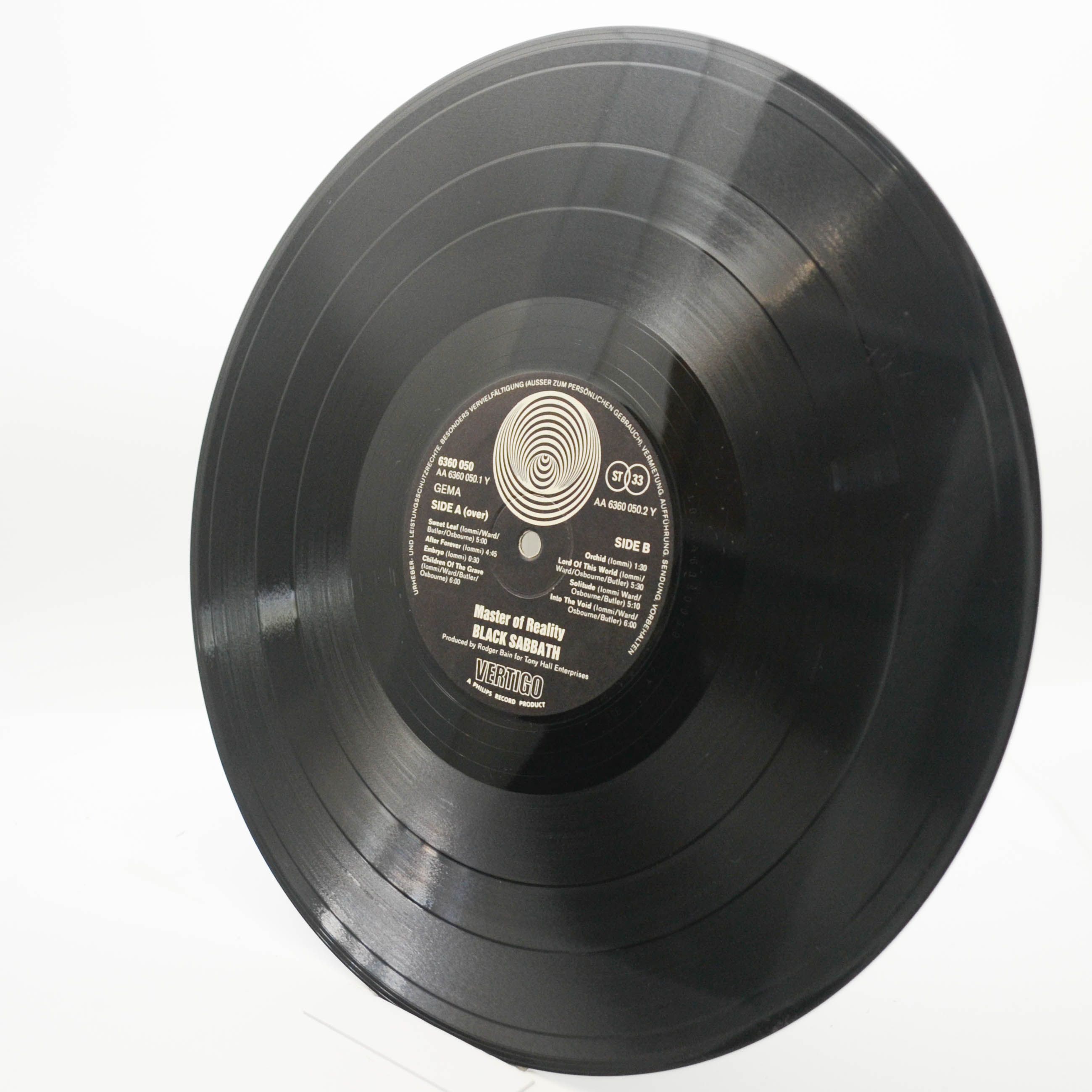 Black Sabbath — Master Of Reality (Vertigo Swirl), 1971