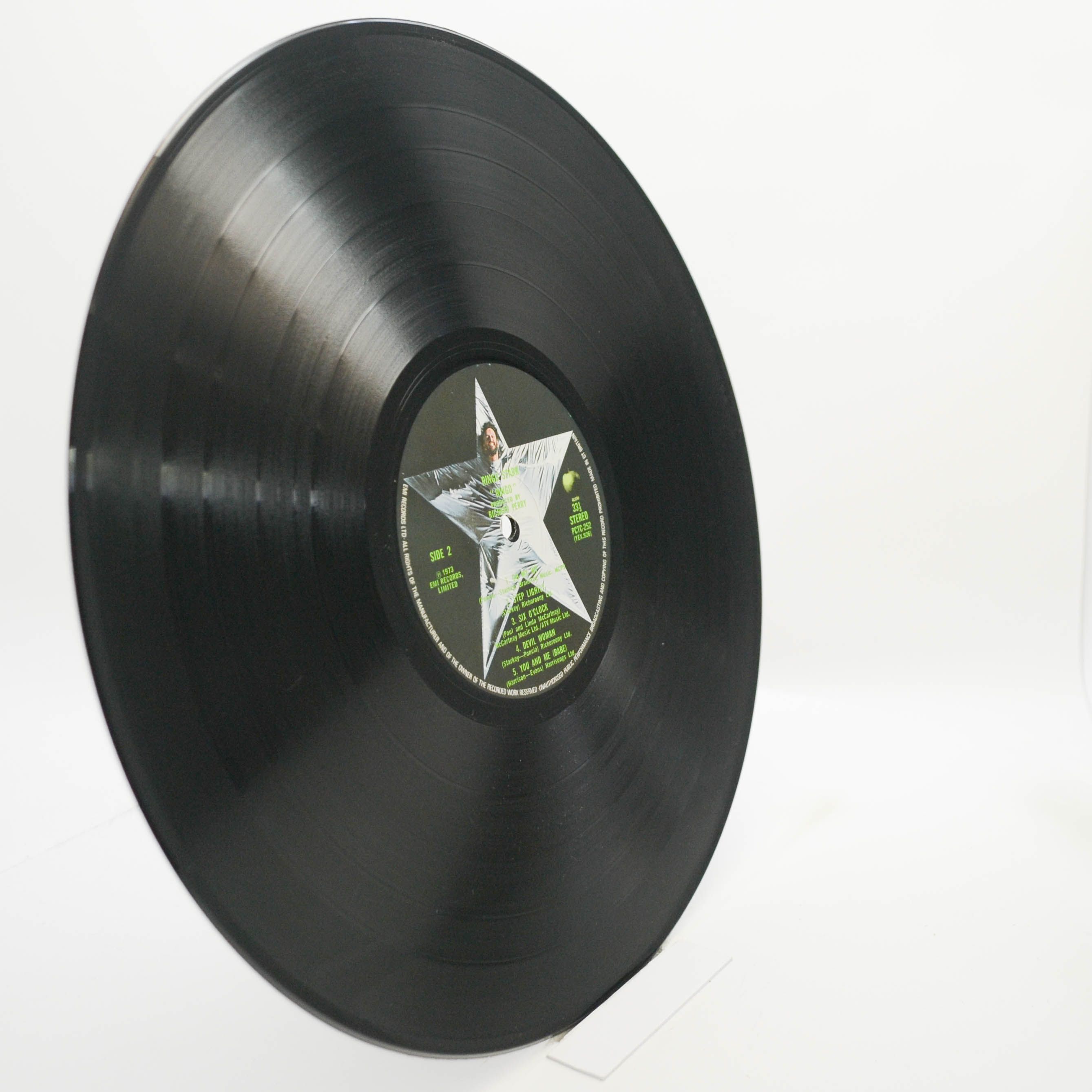 Ringo Starr — Ringo (1-st, UK, booklet), 1973