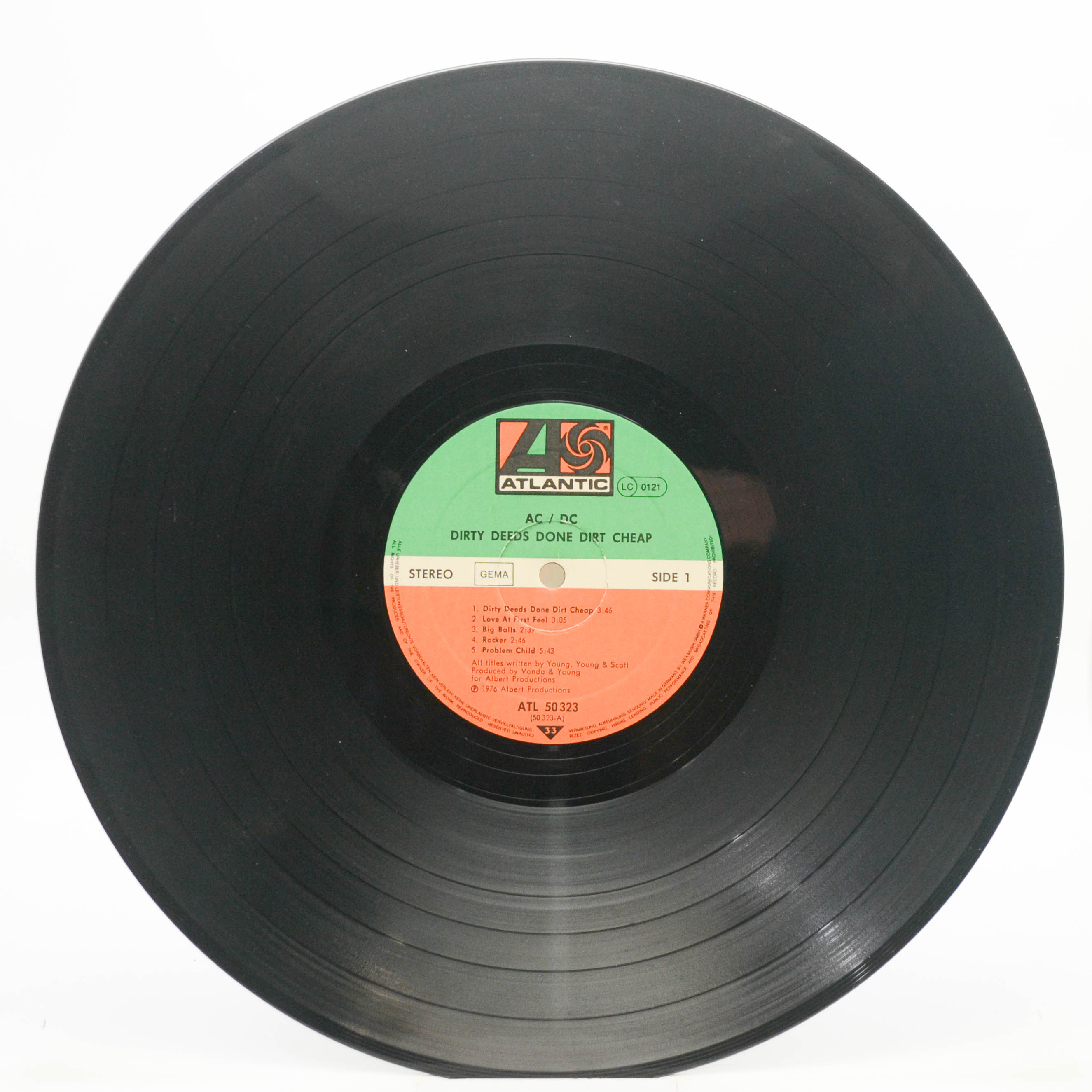 Виниловая пластинка AC/DC — Dirty Deeds Done Dirt Cheap, 1976