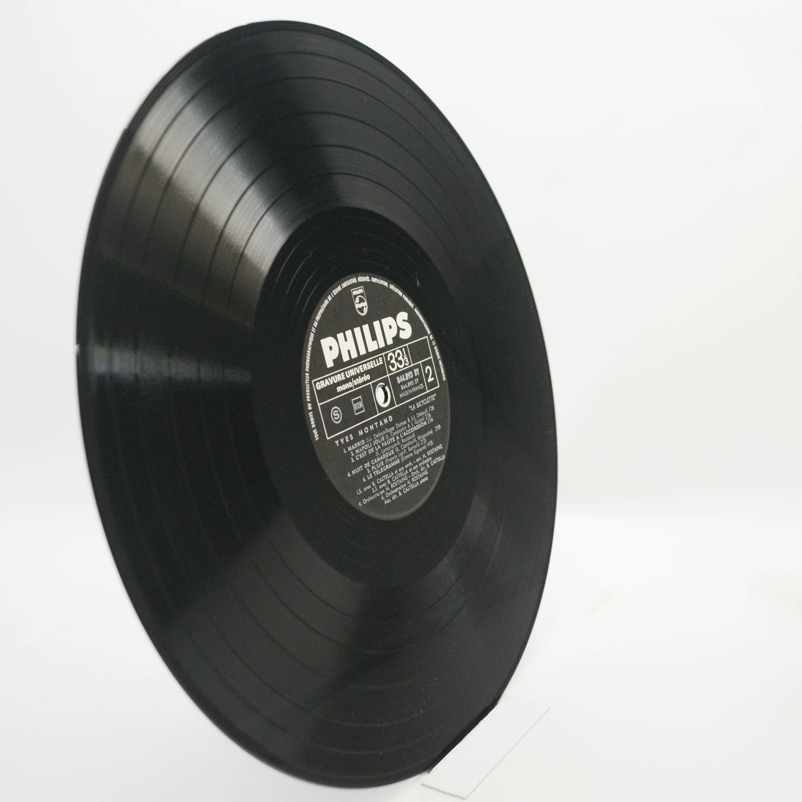 Yves Montand — La Bicyclette (1-st, France), 1968