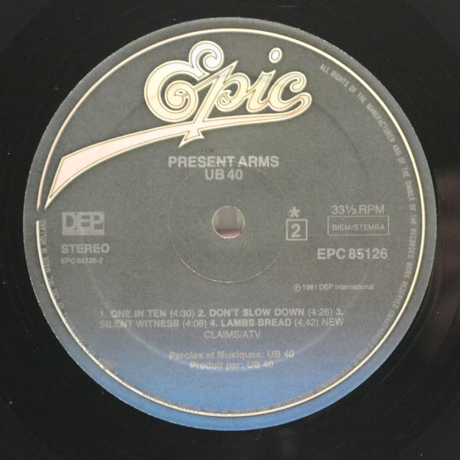 Виниловая пластинка UB40 — Present Arms, 1981