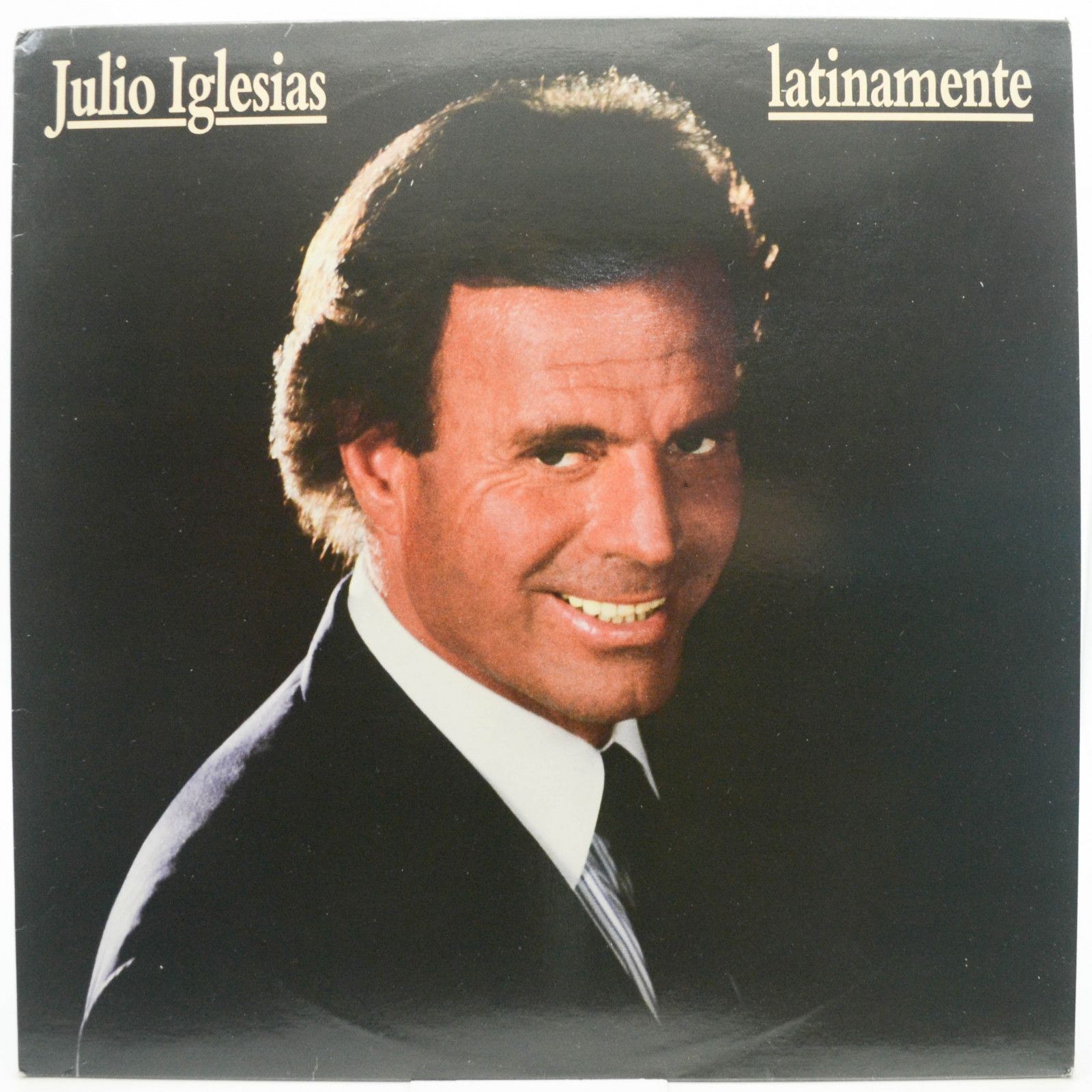 Julio Iglesias — Latinamente, 1989