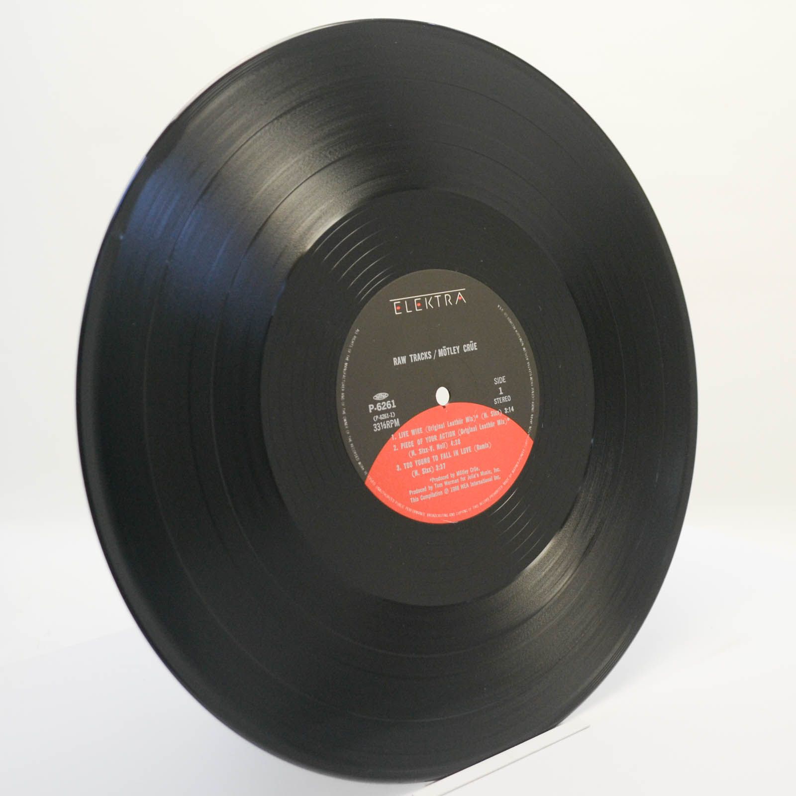 Виниловая пластинка Mötley Crüe — Raw Tracks, 1988