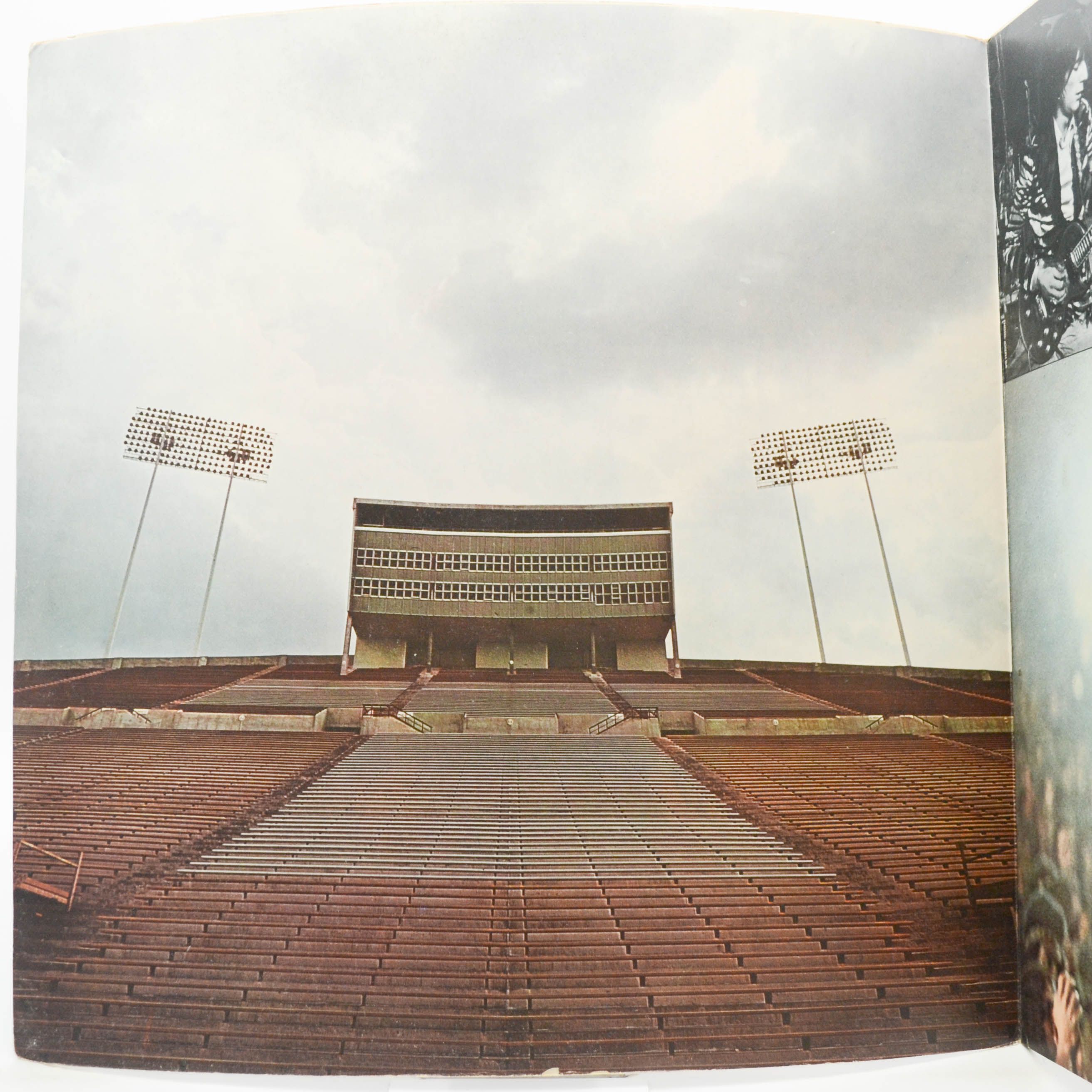 Rod Stewart — Never A Dull Moment, 1972