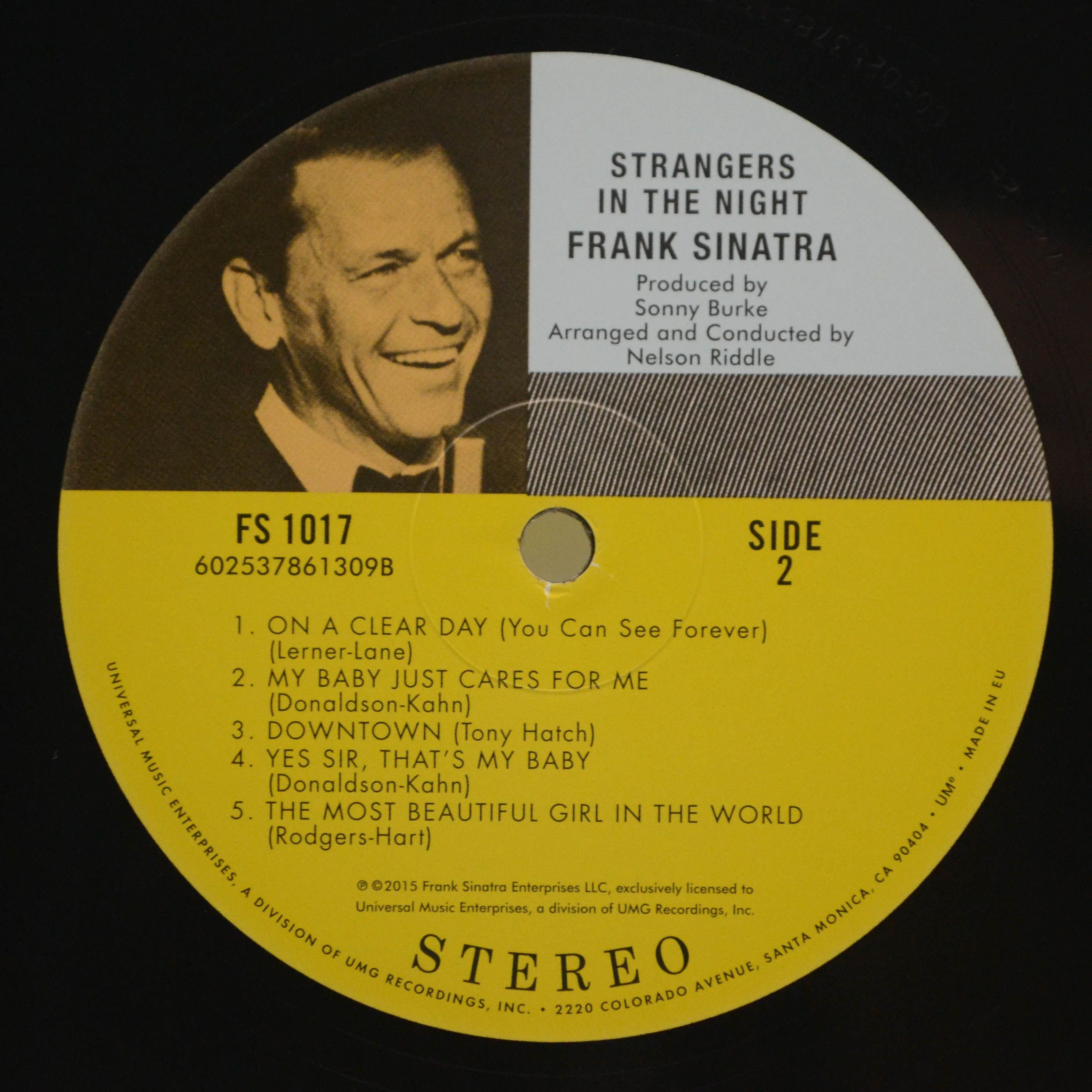 Frank Sinatra — Strangers In The Night, 1966