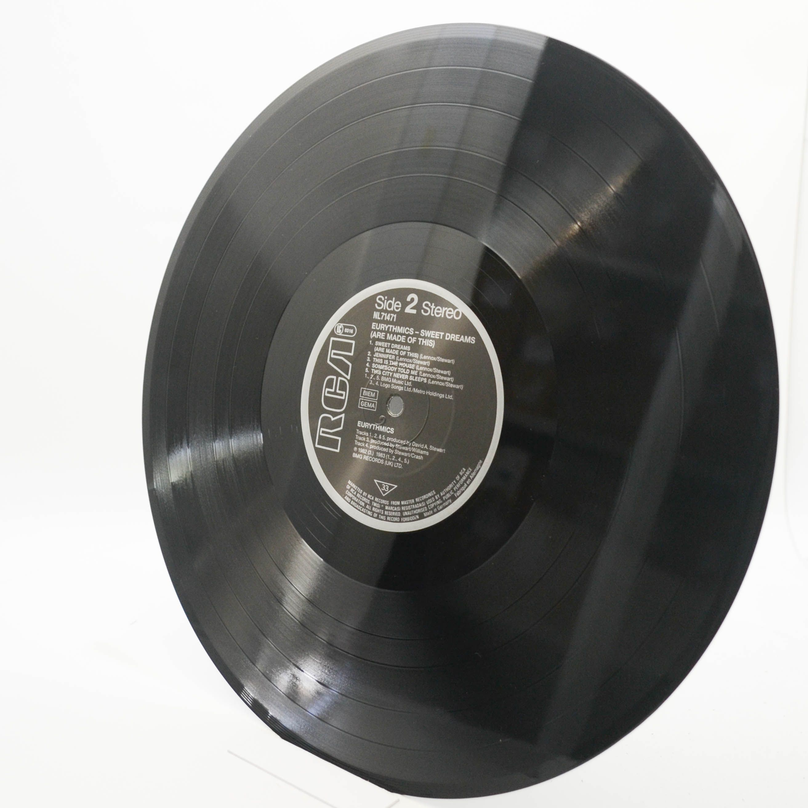 Eurythmics — Sweet Dreams (Are Made Of This), 1987