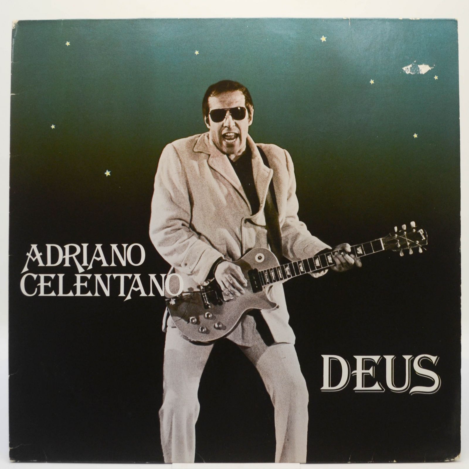 Deus, 1981
