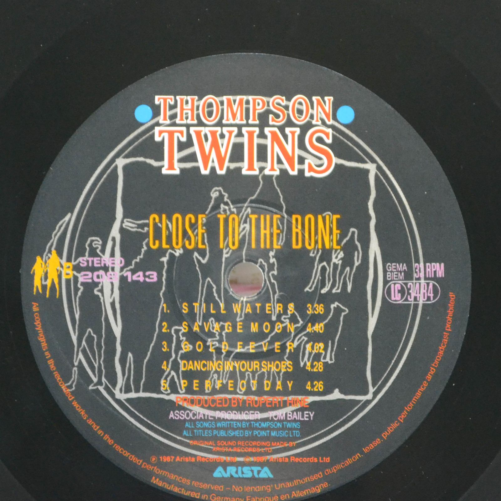Виниловая пластинка Thompson Twins — Close To The Bone, 1987