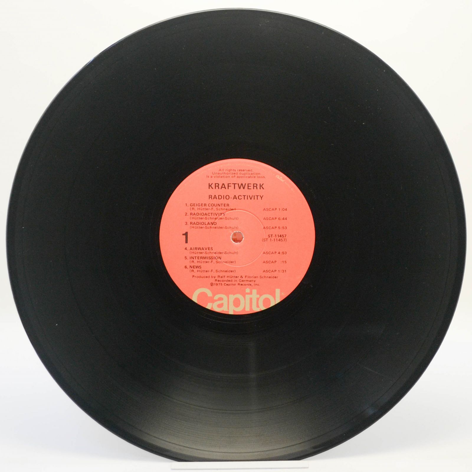 Kraftwerk — Radio-Activity, 1975