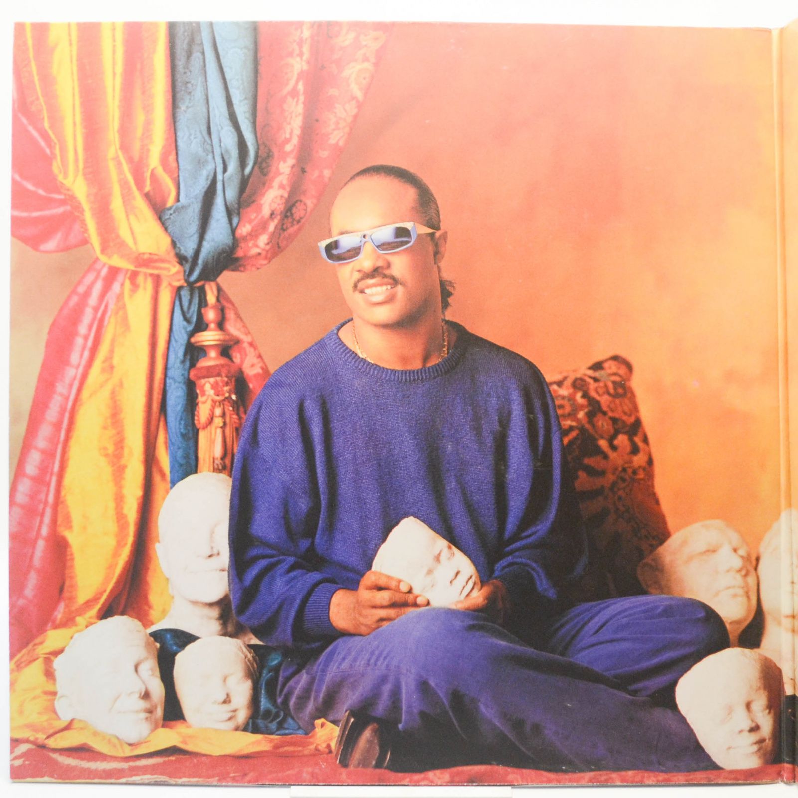Виниловая пластинка Stevie Wonder — Characters, 1987