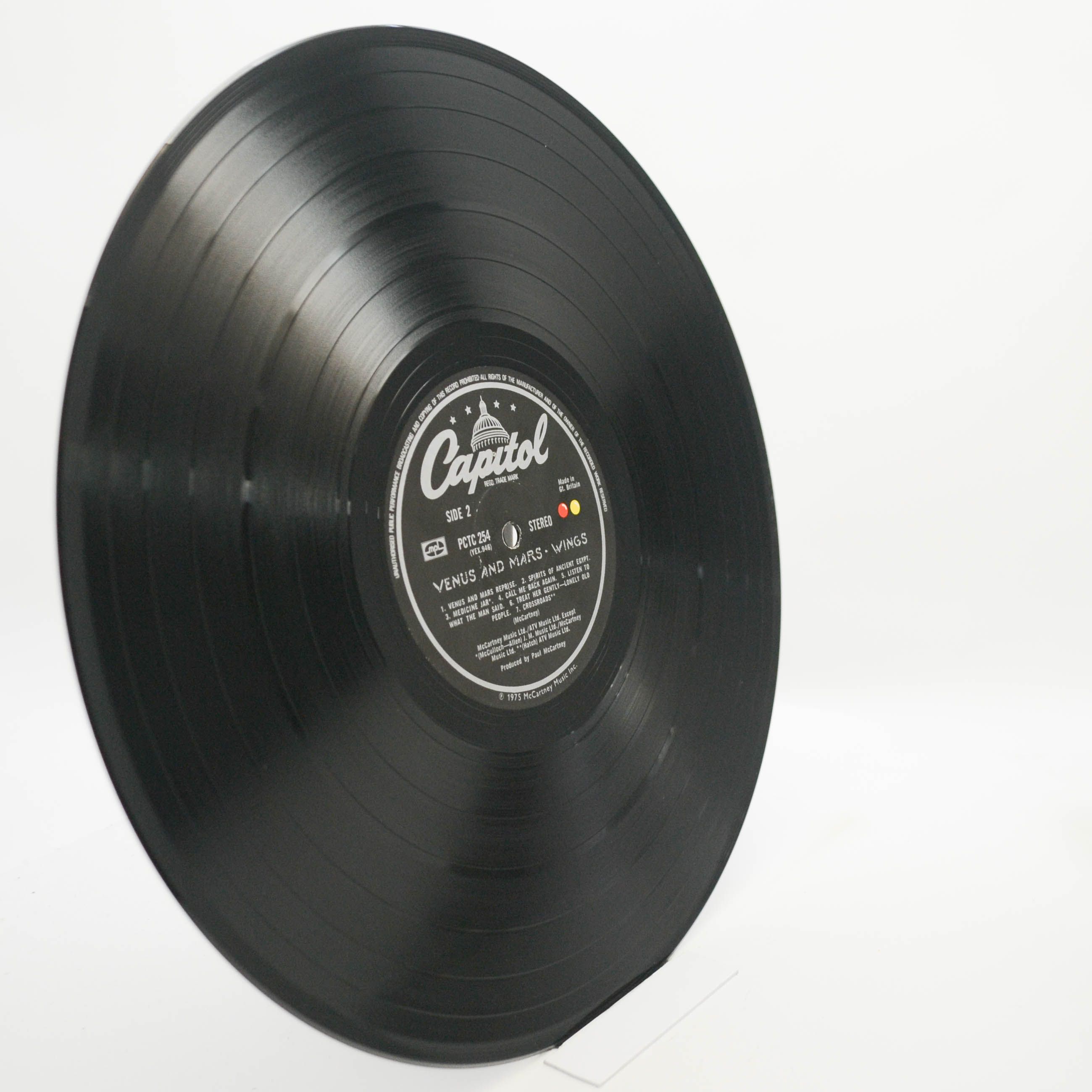 Wings — Venus And Mars (1-st, UK), 1975