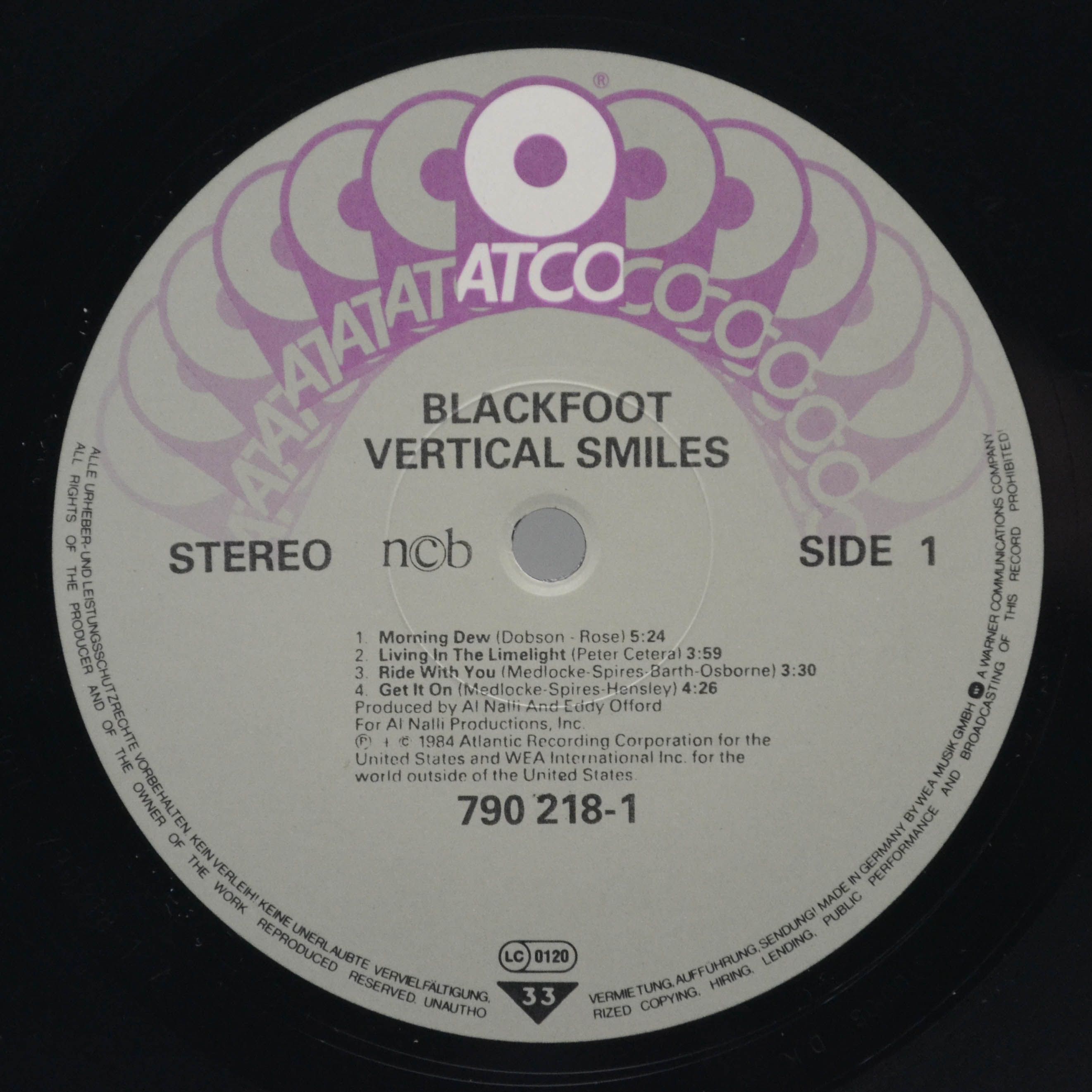 Виниловая пластинка Blackfoot — Vertical Smiles, 1975