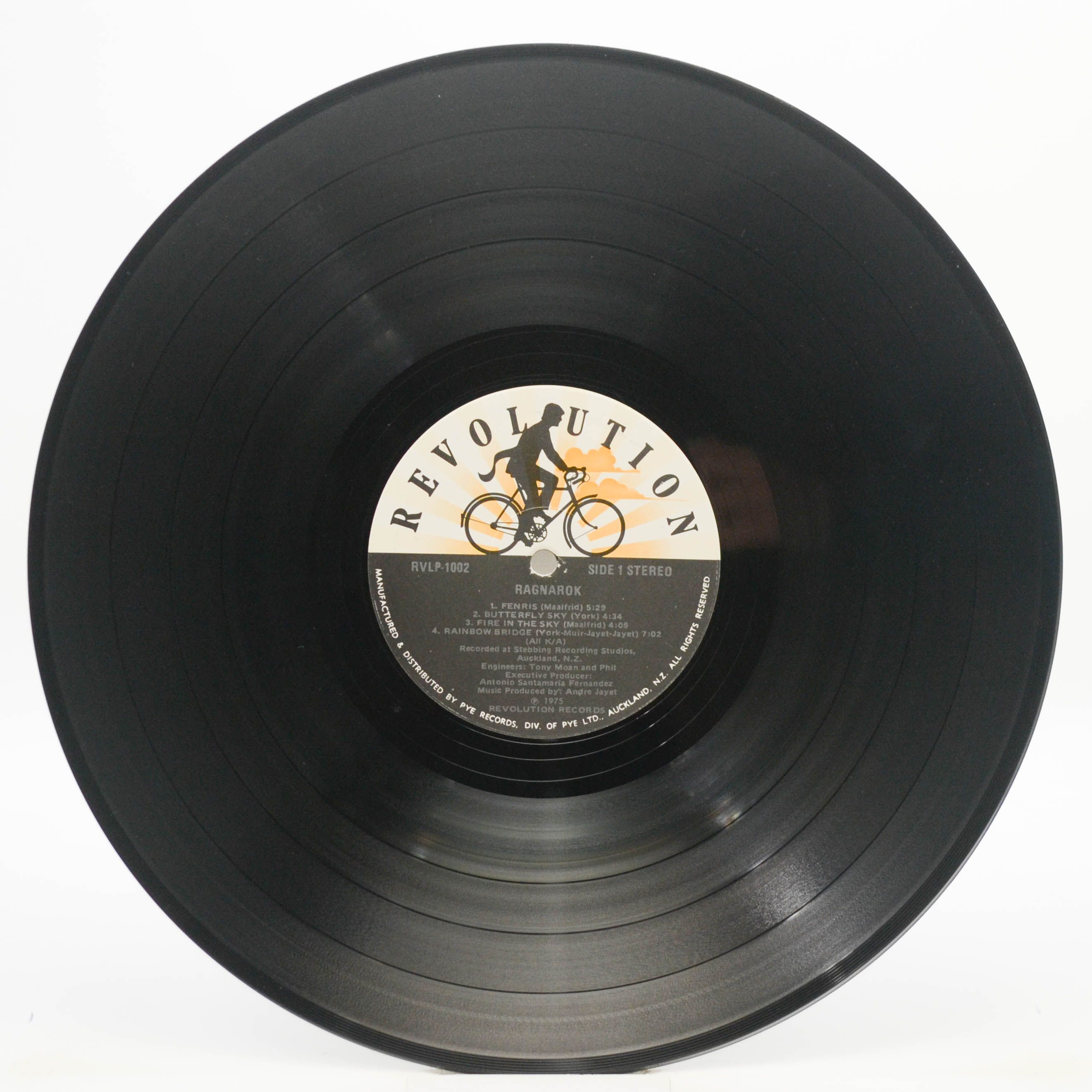 Ragnarok — Ragnarok (1-st, New Zealand), 1975